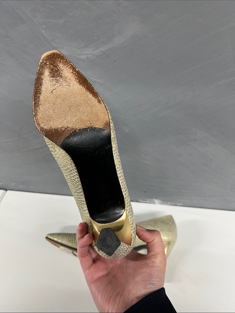 Stuart Weitzman Python Textured Pointed-Toe Pumps with Gold Heel - Picture 6 of 7